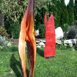 stele aus Holz,Moto Wood Art, Das Tor, Pflaumne, ca 100cm auf Edelstahl